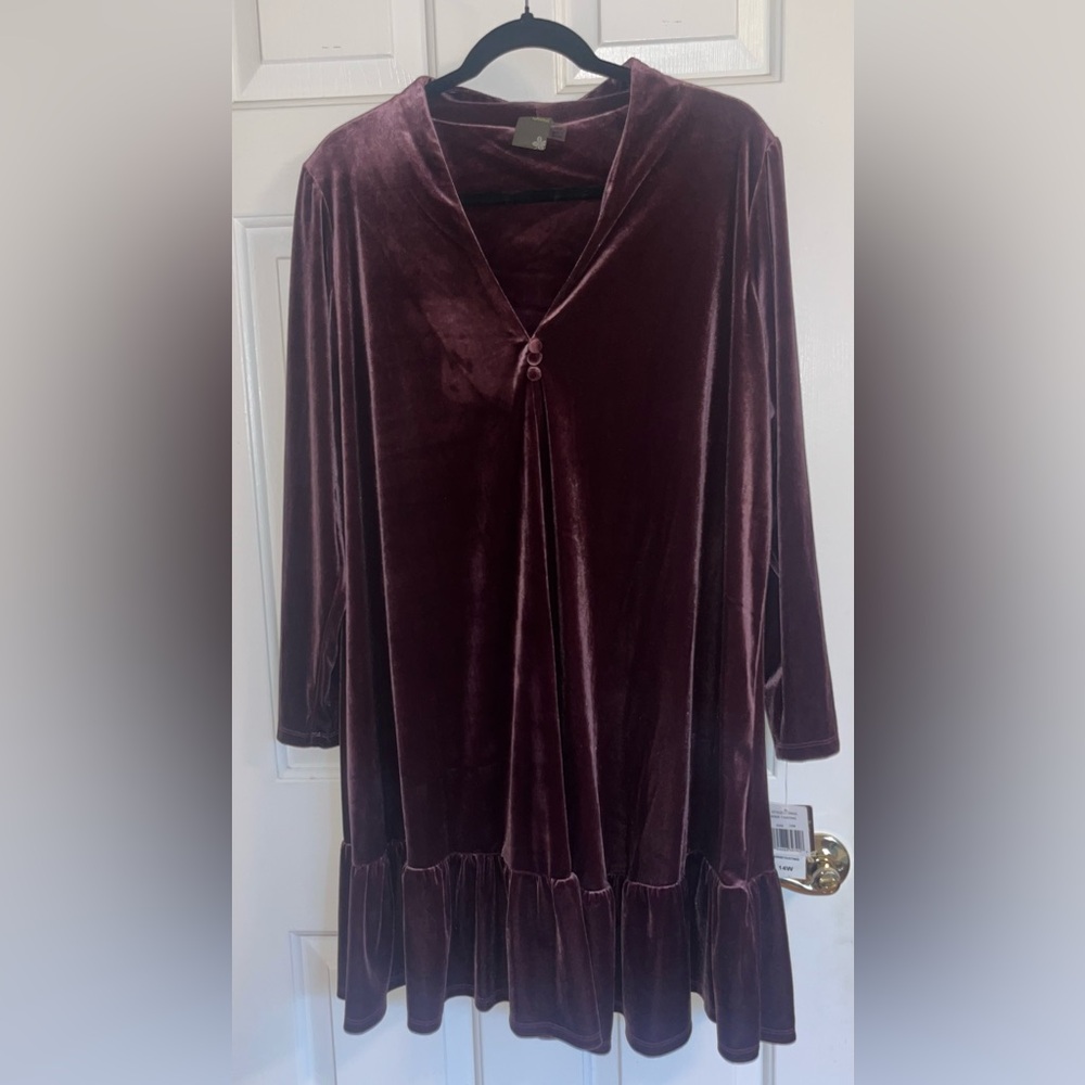 Taylor Velvet Dress in Deep Burgundy